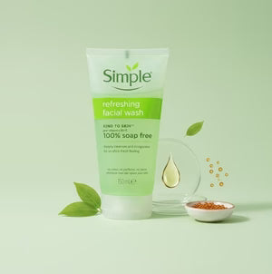 Simple Refreshing Facial Wash – Kind to Skin, Pro-Vitamin B5 + E (150mL)